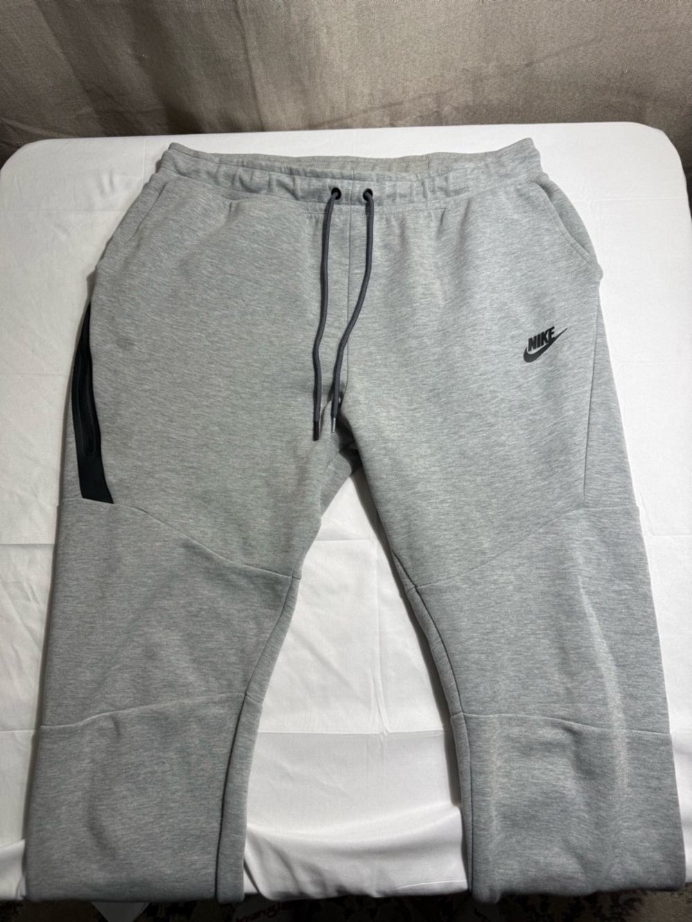 Nike Tech Fleece Jogger Pant Mens Large Gray Cotton Blend Tapered See Pictures